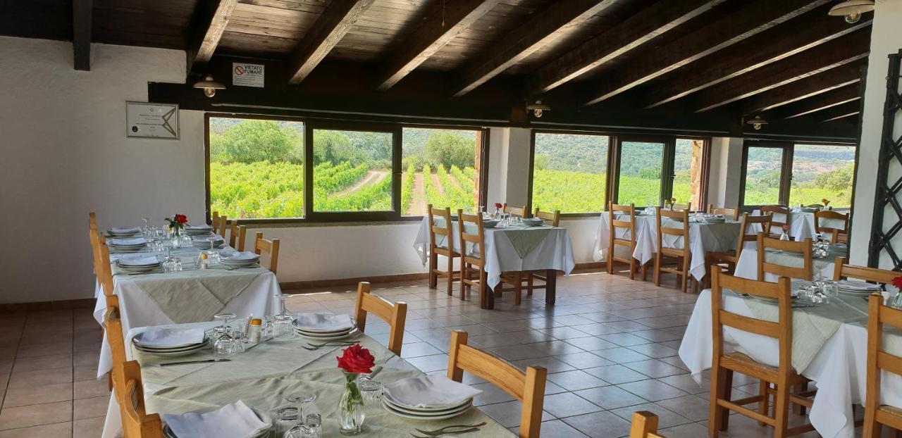 Agriturismo Vermentino Monti Bagian luar foto